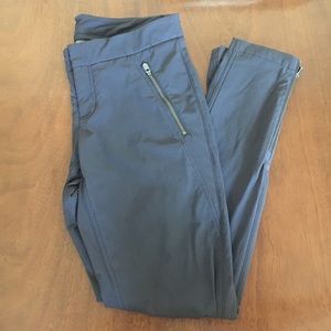 Athleta Wander Skinny Pant size 6